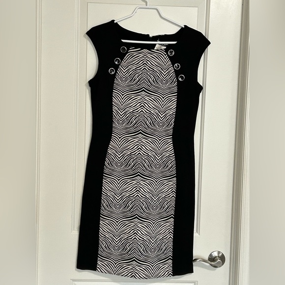 Simon Chang Dresses & Skirts - SIMON CHANG vintage designer dress black & white zebra print size 6